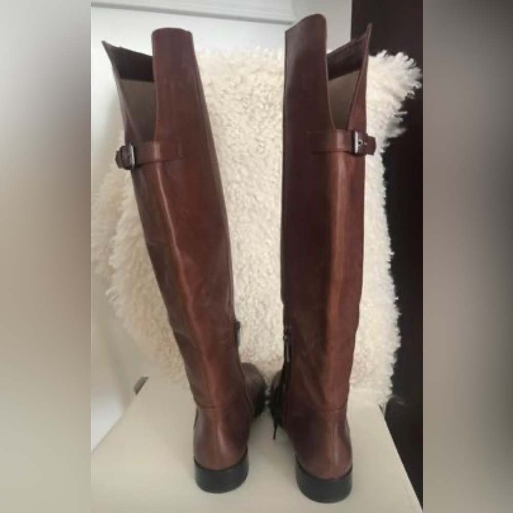 Tall leather BOOTS  Vero Cuoio  
Brown Genuine Leather